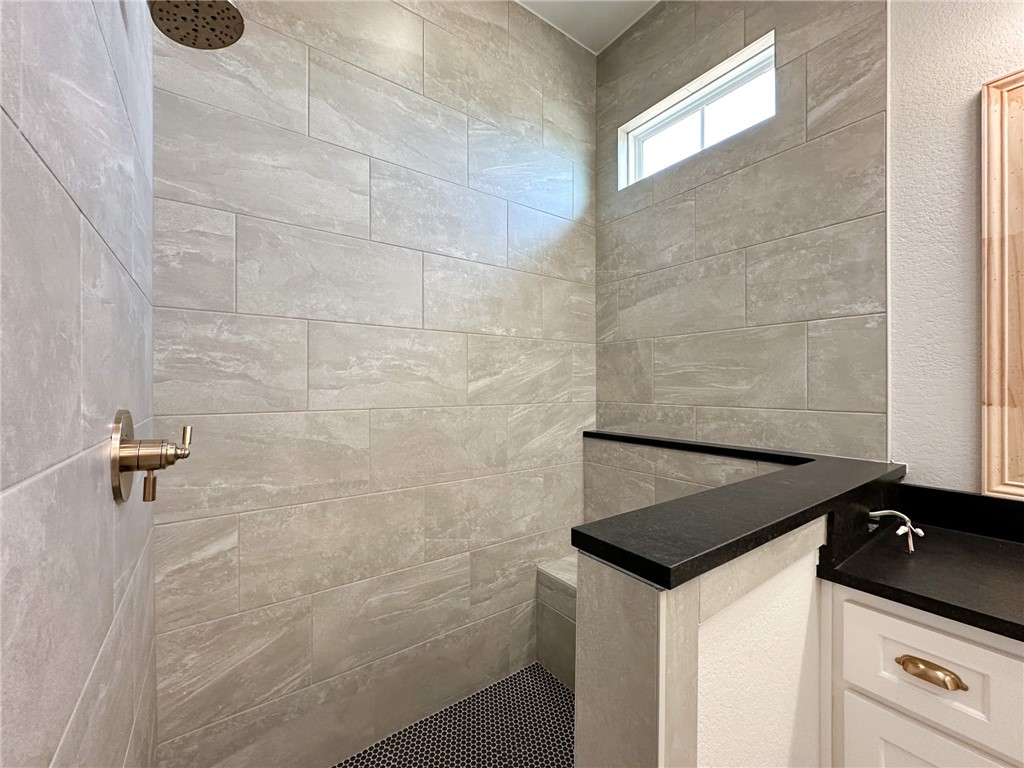 County Line Square - Residential