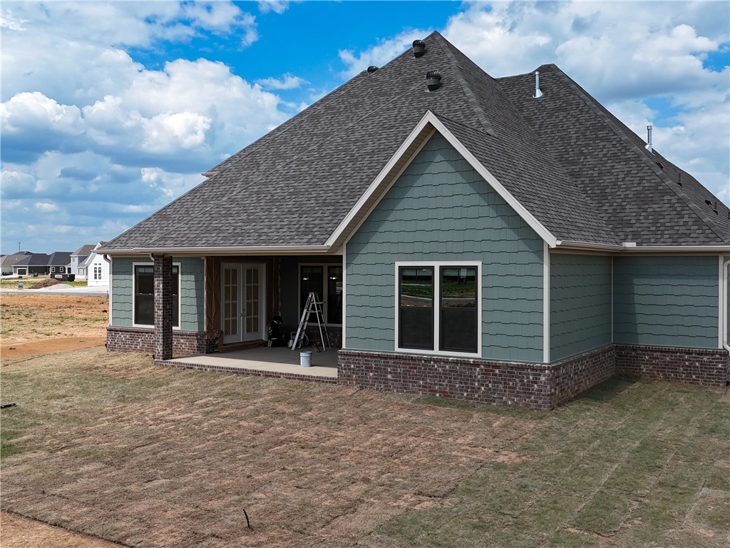 County Line Square - Residential