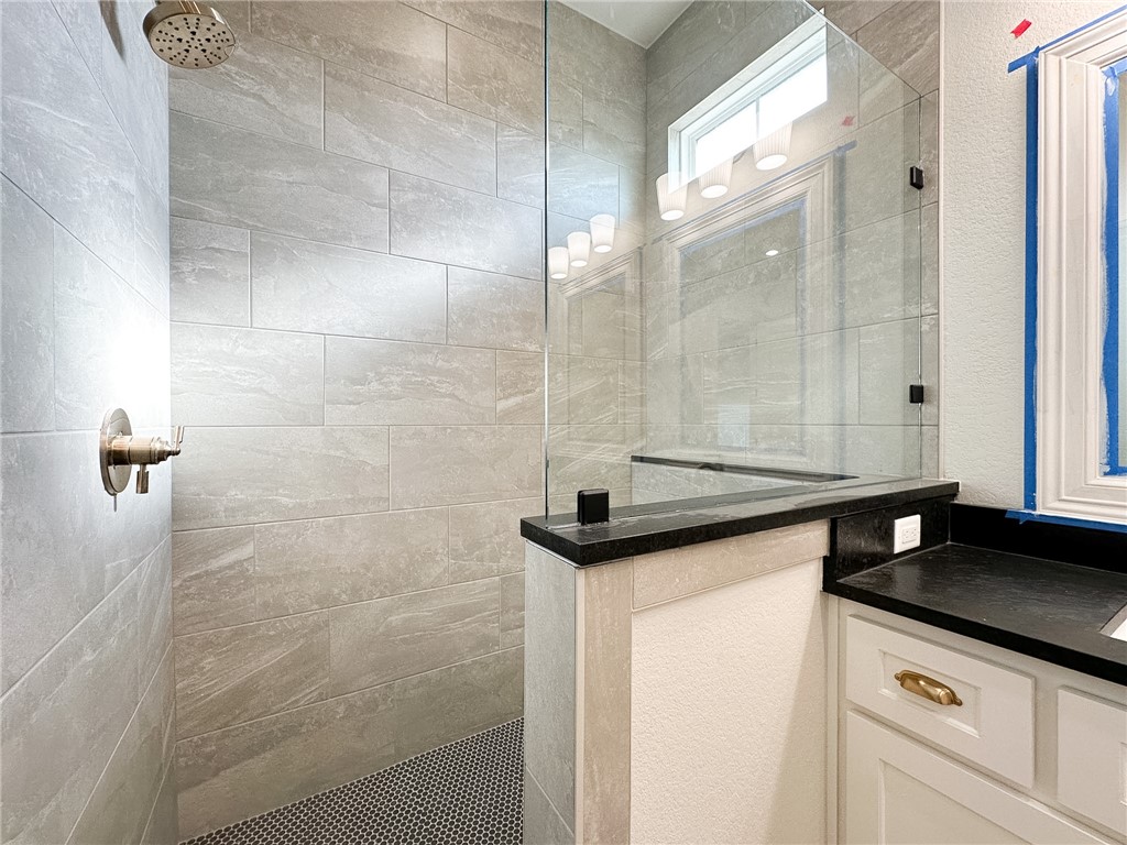 County Line Square - Residential