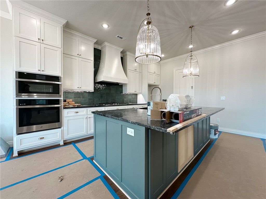 County Line Square - Residential