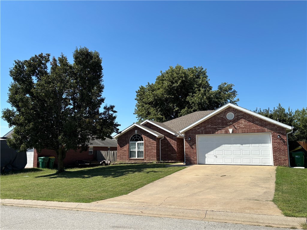 Centerpoint - Residential Lease