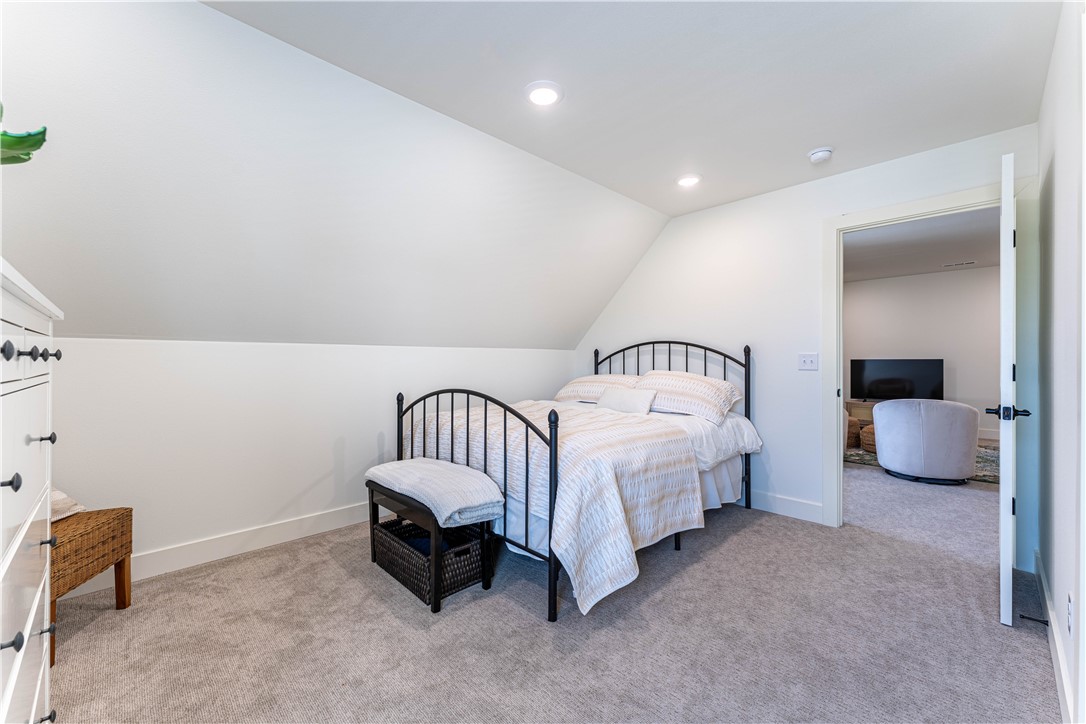 Cobble Creek - Residential