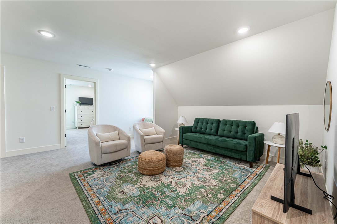 Cobble Creek - Residential