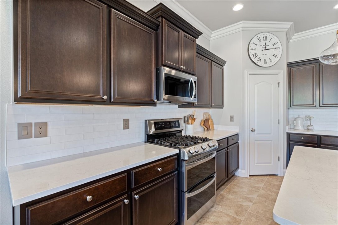 Waterford Estates at Hissom Ranch - Residential