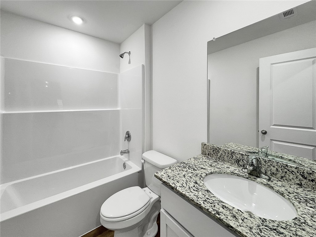 Selah Meadows - Residential