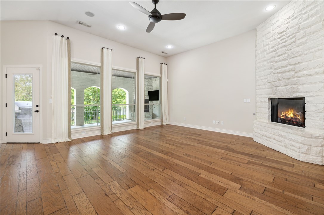 Crystal Cove - Residential