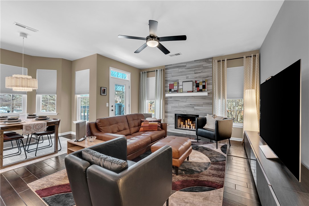 Reserve At Steele Crossing Hpr - Residential