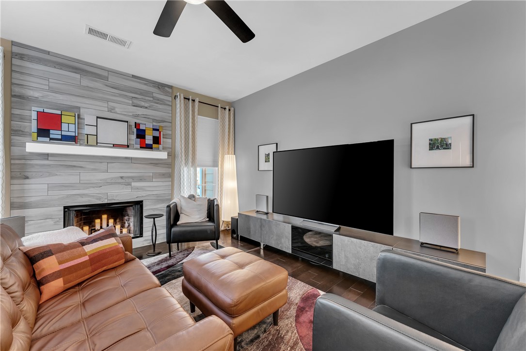 Reserve At Steele Crossing Hpr - Residential