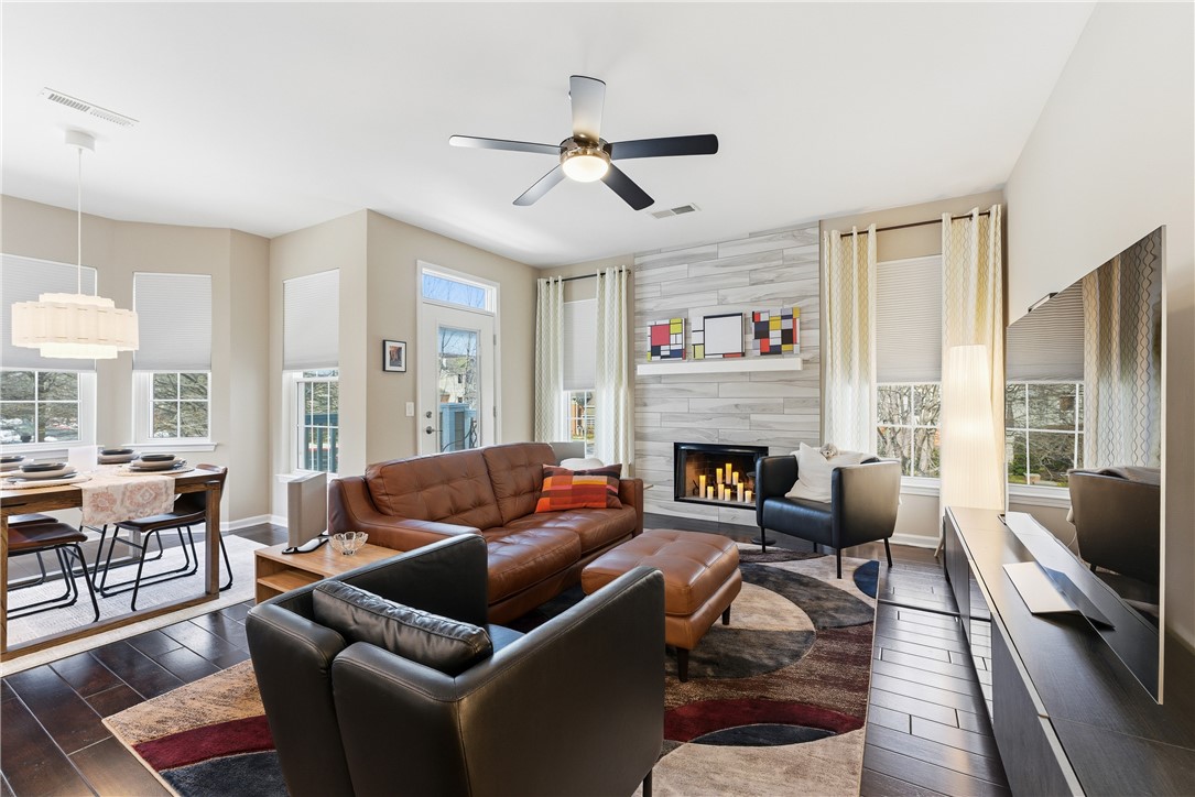 Reserve At Steele Crossing Hpr - Residential