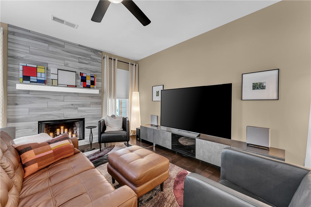 Reserve At Steele Crossing Hpr - Residential