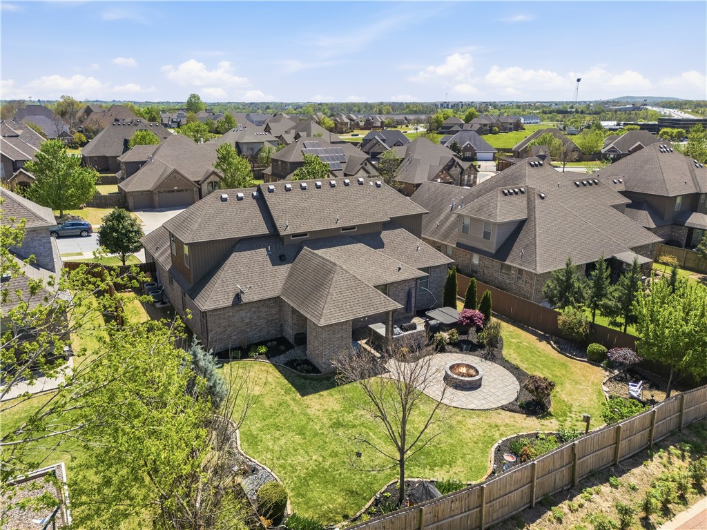 Peaks Ph III, The Rogers - Residential