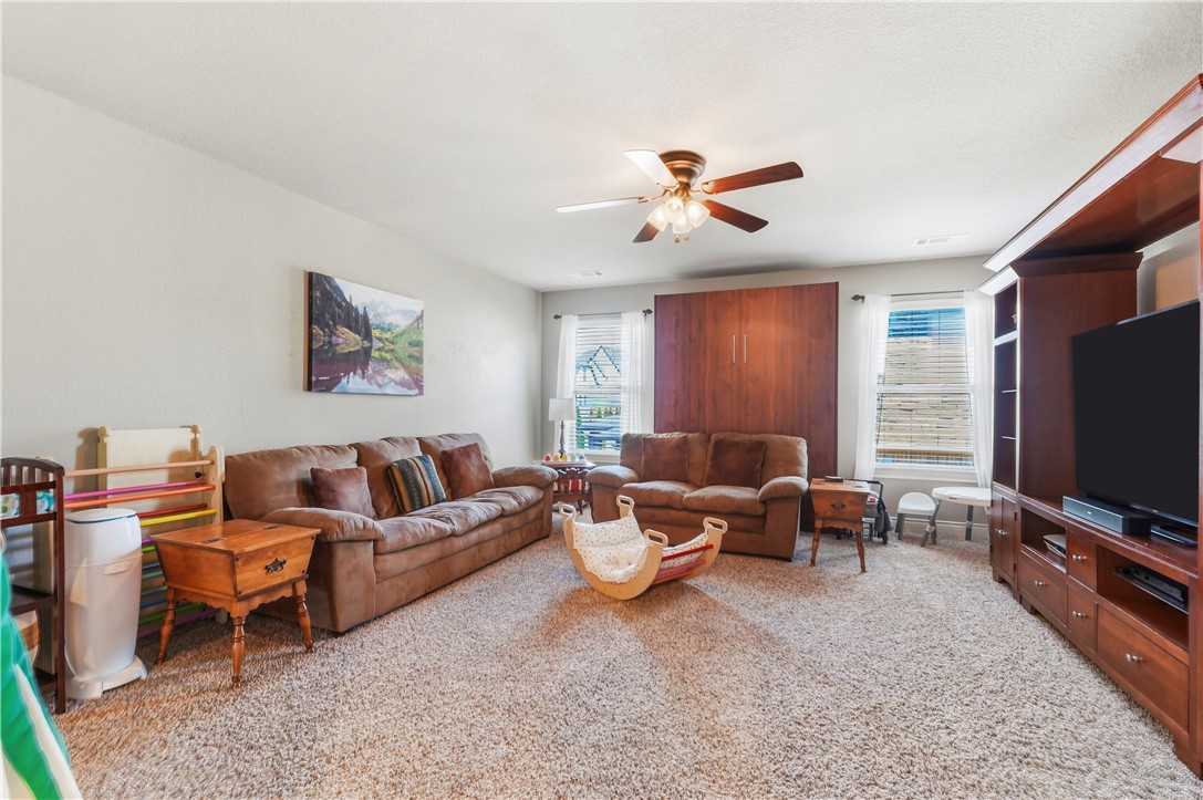 Peaks Ph III, The Rogers - Residential