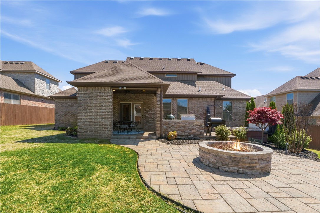 Peaks Ph III, The Rogers - Residential