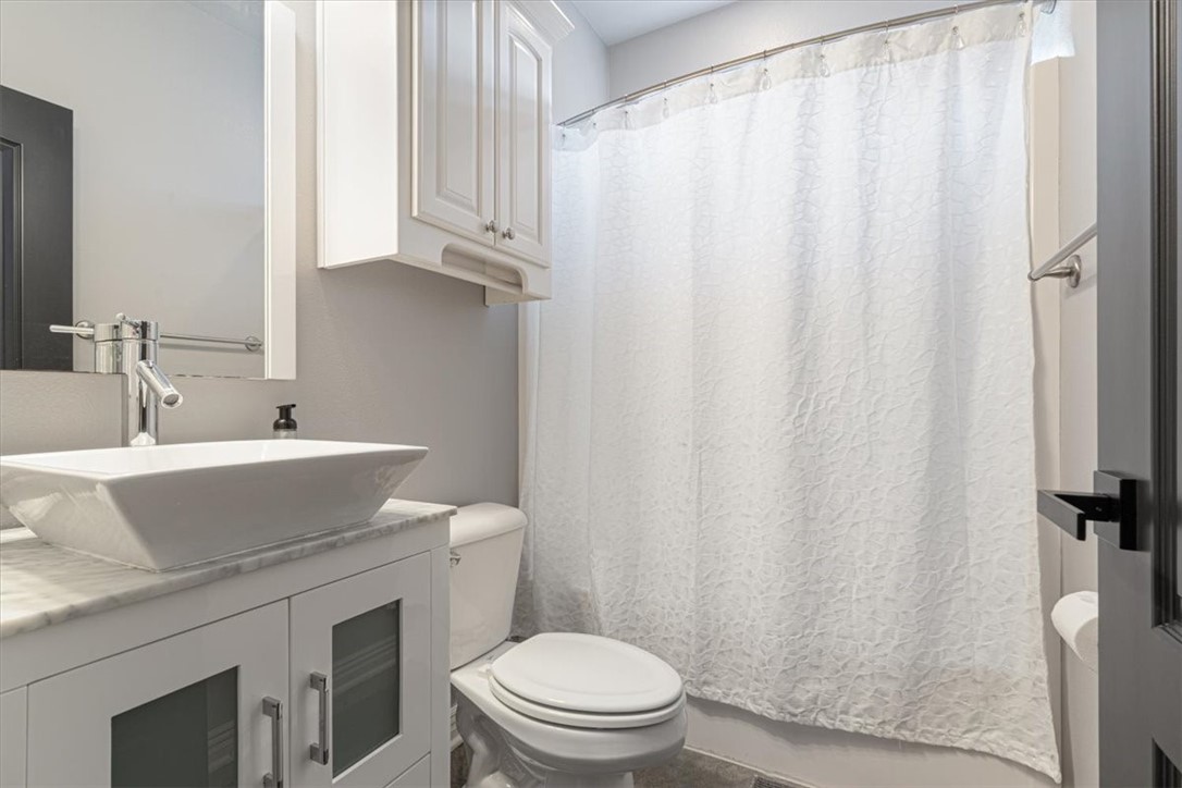 Emerald Heights Sub Rogers - Residential