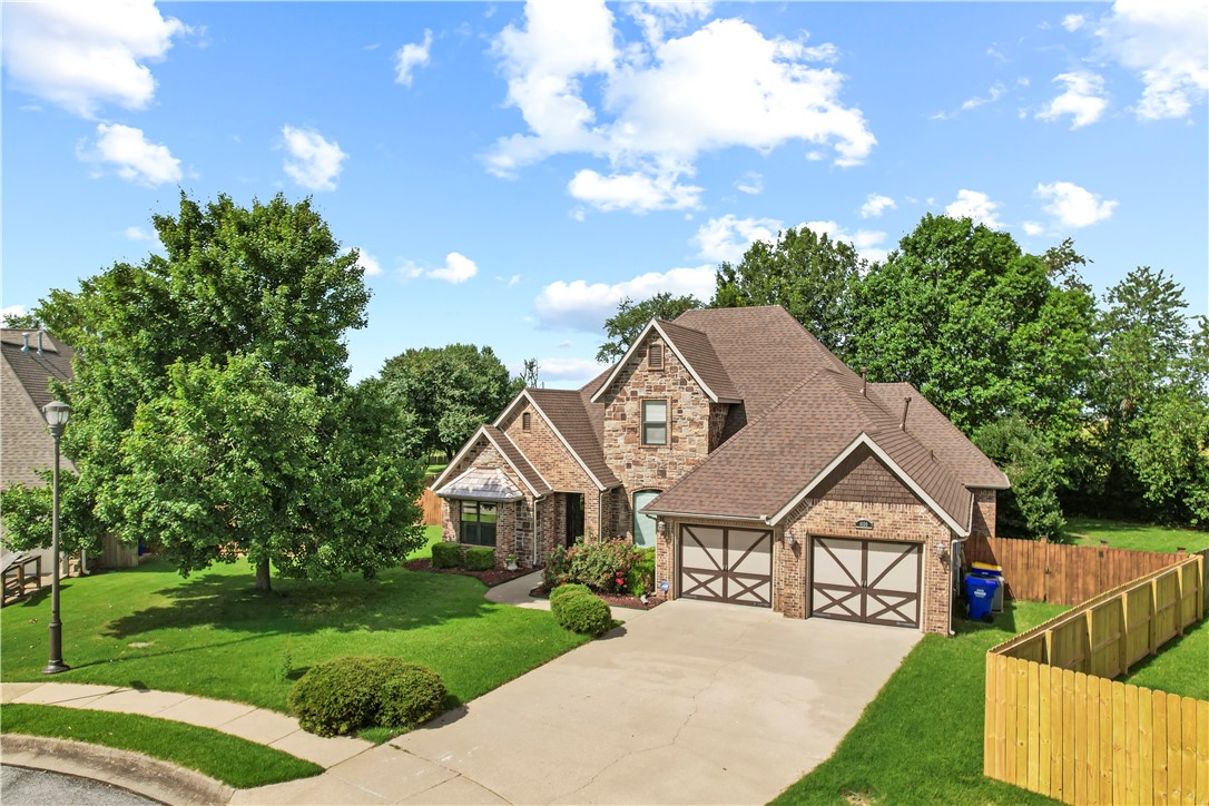 This home is music to your ears & hits all the right notes! Fun, functional & full of space, this 5 bed, 3.5 bath showstopper sits on a private half-acre lot with no backyard neighbors & a brand new roofāa fresh track ready for its debut! Nestled in a quiet cove cul-de-sac, it strikes the perfect rhythm of peace & play. The open-concept kitchen is a true headliner with seamless flow to the living room & formal diningāideal for entertaining or a jam session. Downstairs features the primary suite (your acoustic retreat), guest half bath & a 5th bedroom that doubles as an office or studio. Upstairs, two bedrooms share a Jack & Jill bathāgreat for duetsāwhile another has its own en suite for a guest solo. With quick Greenway access & minutes to Pinnacle dining, entertainment & Promenade shopping, this location is a chart-topper. Donāt miss your chance to call this harmony of comfort, space & style your forever encore!