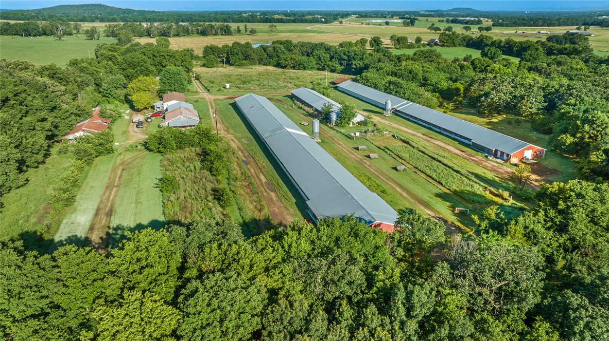 COUNTRY FINEST - Residential