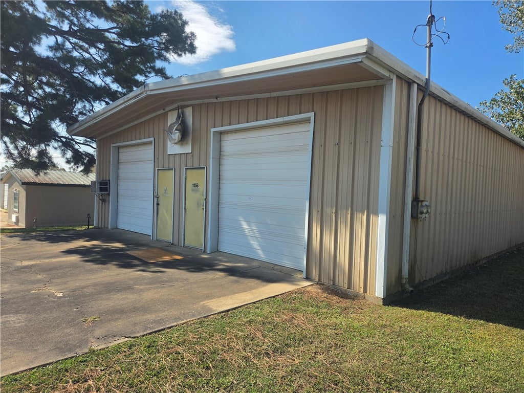 125 B Porter Industrial Road