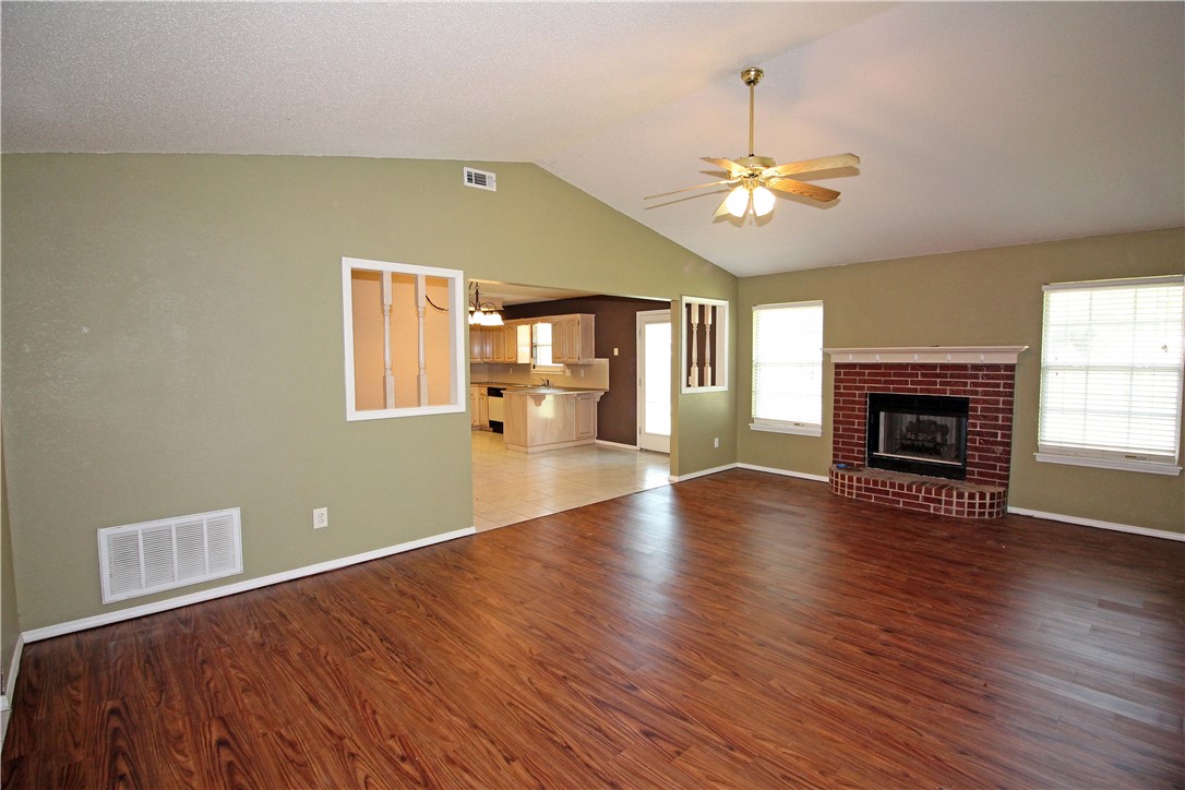 Walnut Valley Ph 1 Bentonville - Residential Lease