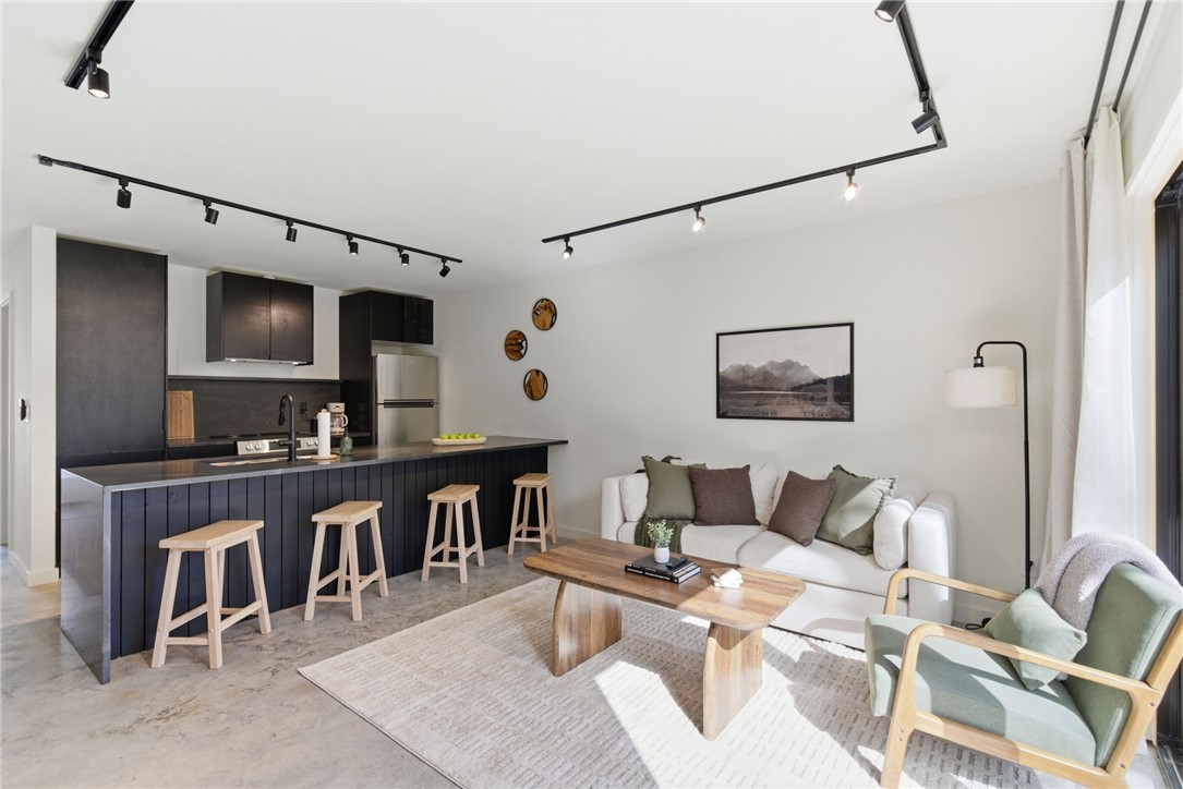 W A BURK'S ADD-BENTONVILLE - Residential