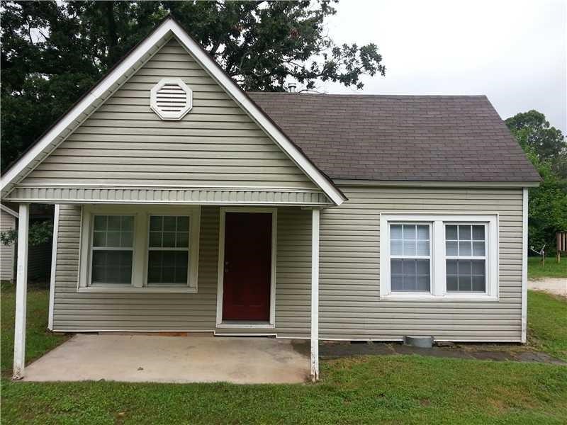 Great location for this cozy duplex unit. Less than a mile from the Fayetteville square and trails. The unit comes with a fridge and owner pays utilities and cost of lawn care. There is a washer and dryer on site that the tenants share. Tenant pays for their own cable or internet.