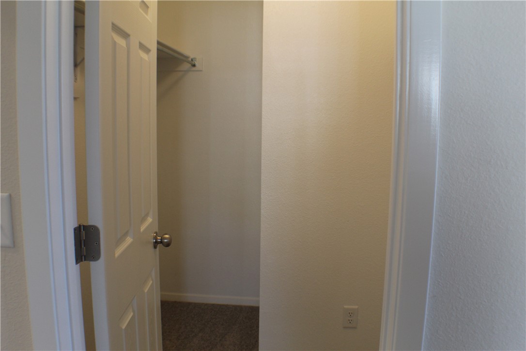 Creekside Meadows - Residential Lease