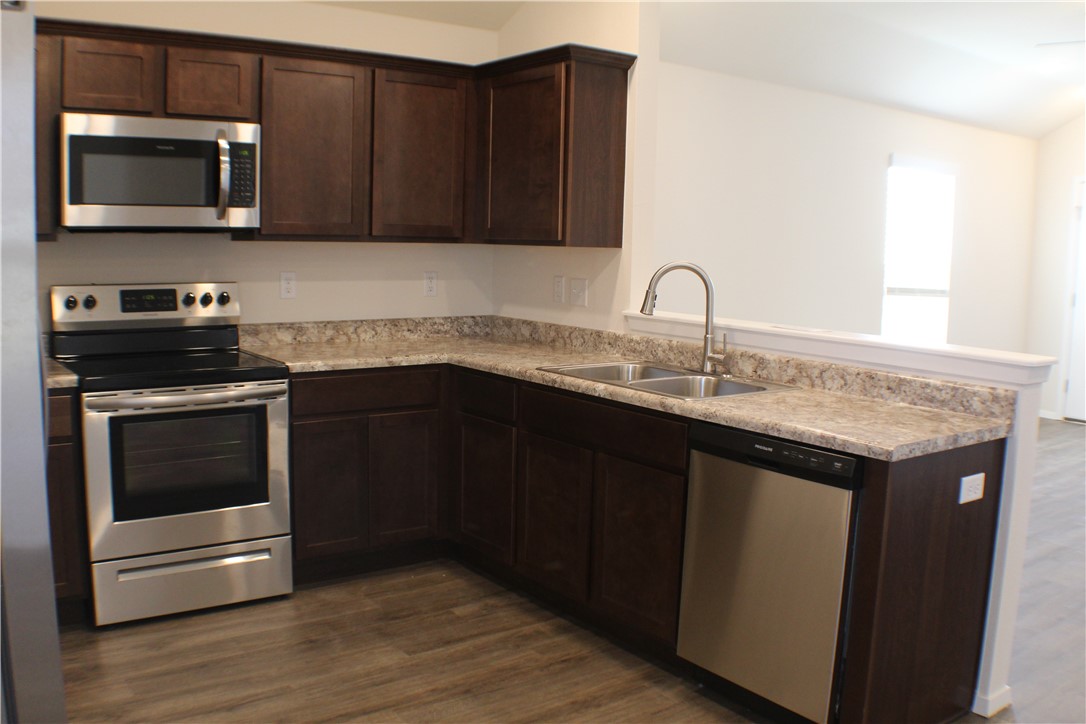 Creekside Meadows - Residential Lease