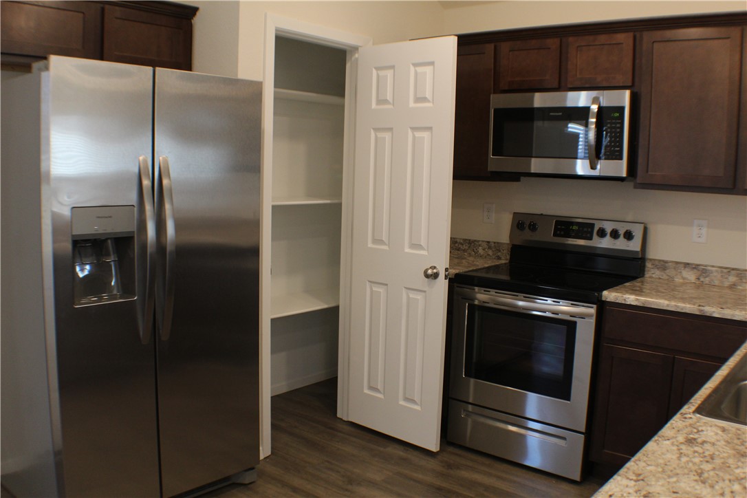 Creekside Meadows - Residential Lease