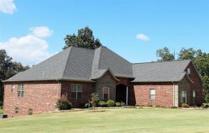 This is a Beautiful newer custom home on 2.7 park-like acres in Prestigious Savannah. Solid hardwood floors. Stainless steel appliances in a fabulous kitchen with lots of granite countertops. 4 BR 41/2 bath includes 3329 SF of finished living area with 2461 SF of walkout basement plumbed, wired, and ready to finish the way you want it. This home has a grand deck with a Beautiful view of Gaither Mtn.