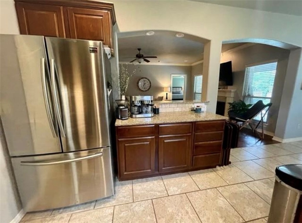 Crystal Spgs Ph Iii - Residential Lease