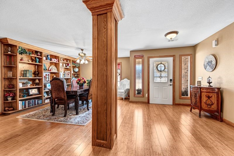 Wellington Heights Ph Ii Cave Spgs - Residential