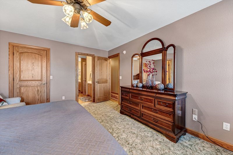 Wellington Heights Ph Ii Cave Spgs - Residential