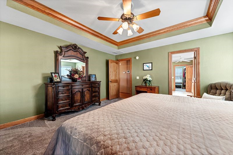 Wellington Heights Ph Ii Cave Spgs - Residential