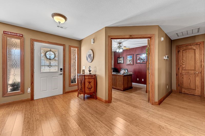 Wellington Heights Ph Ii Cave Spgs - Residential