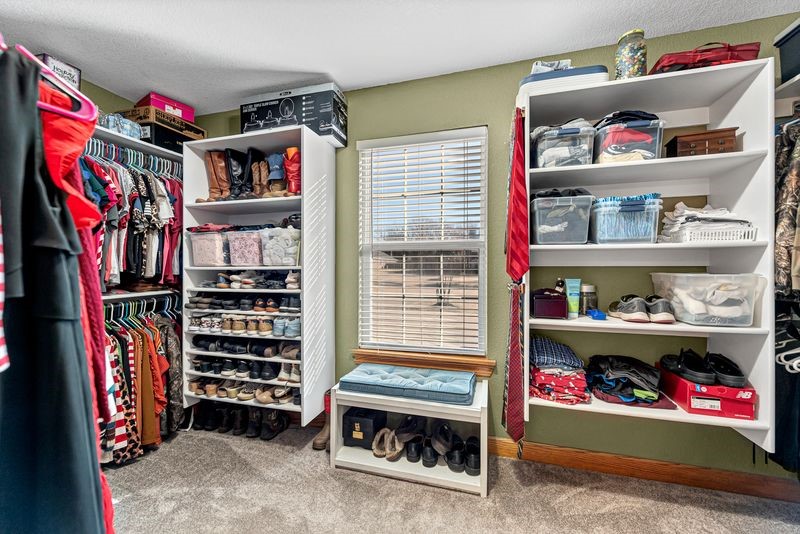 Wellington Heights Ph Ii Cave Spgs - Residential