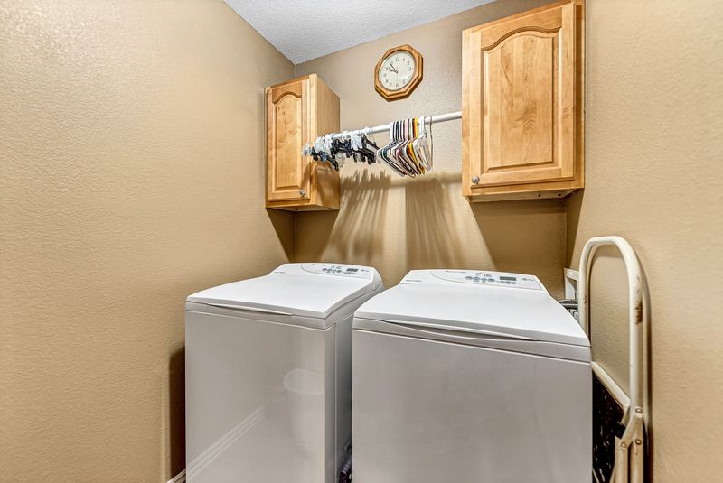 Wellington Heights Ph Ii Cave Spgs - Residential