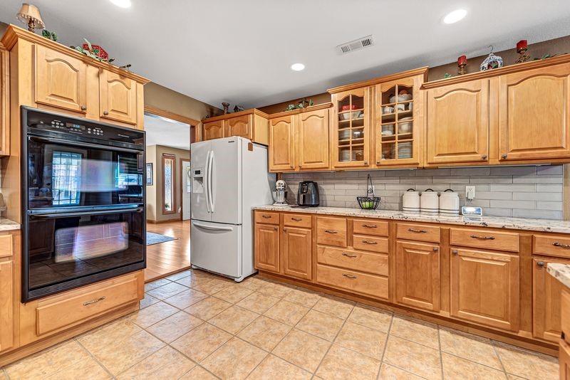 Wellington Heights Ph Ii Cave Spgs - Residential