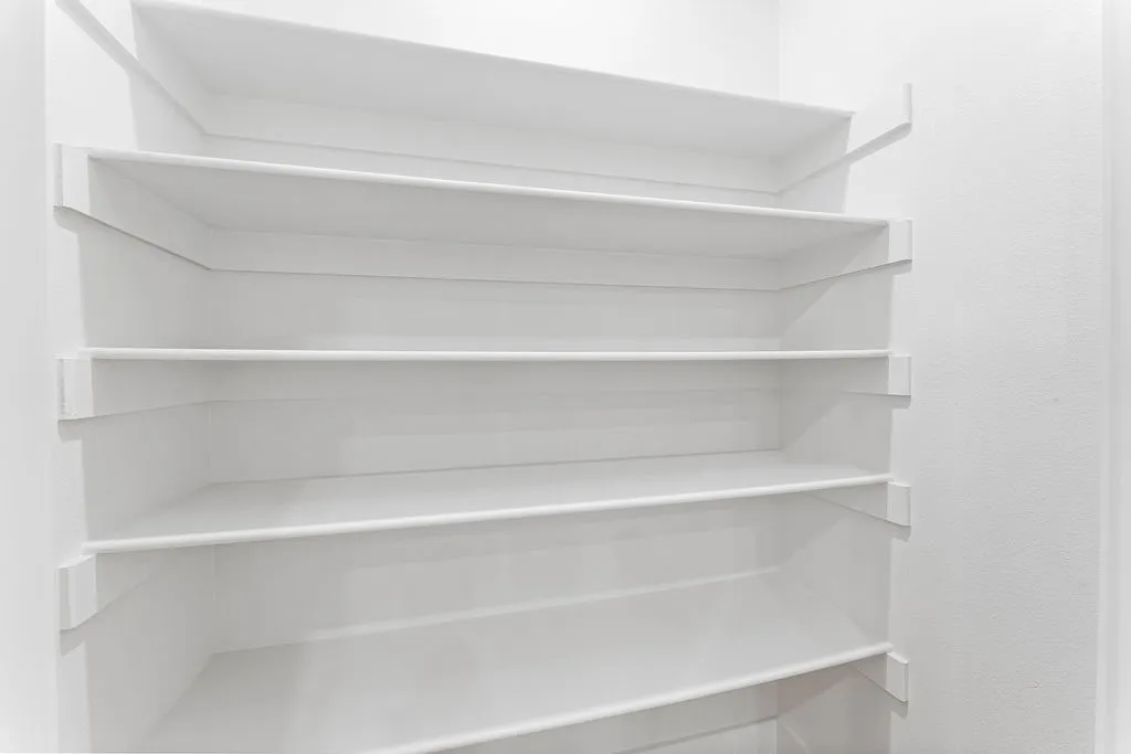 Rogers, Arkansas 72756, United States, 3 Bedrooms Bedrooms, ,3 BathroomsBathrooms,Residential,Active,12127