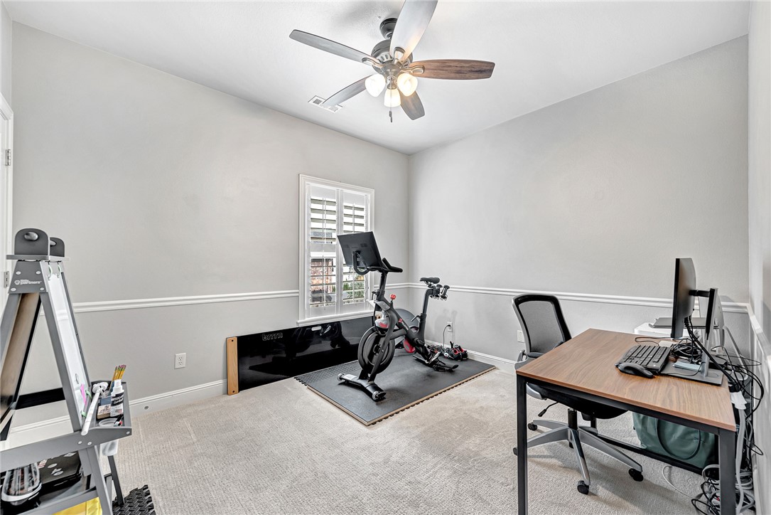 Shadow Valley Ph Vi Rogers - Residential