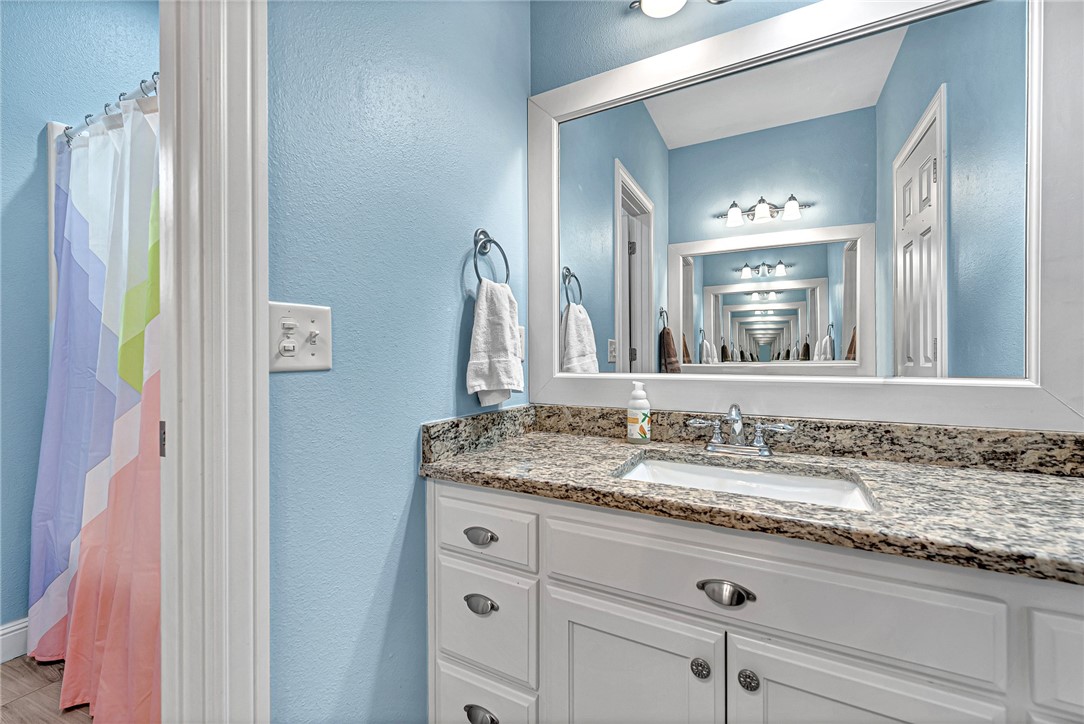 Shadow Valley Ph Vi Rogers - Residential