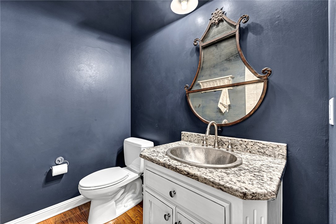 Shadow Valley Ph Vi Rogers - Residential