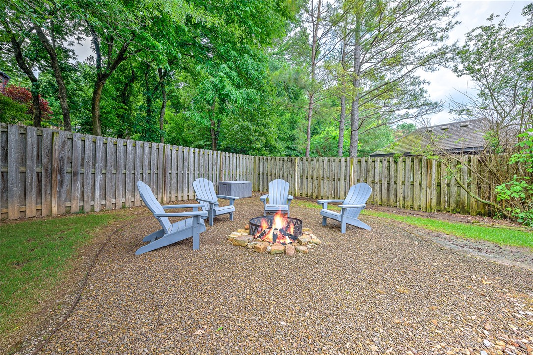 Shadow Valley Ph Vi Rogers - Residential