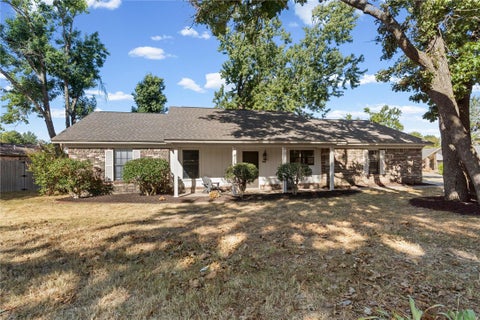Photo of 1100 S 27th Street, Rogers, AR 72758 (MLS # 1361194)