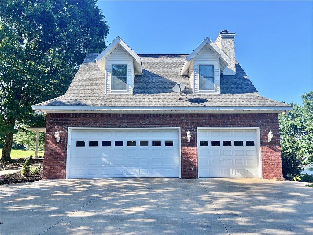 Piney Bay Dev - Residential