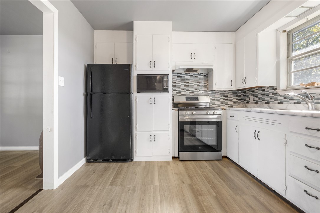 SS Strip/Carr - Residential