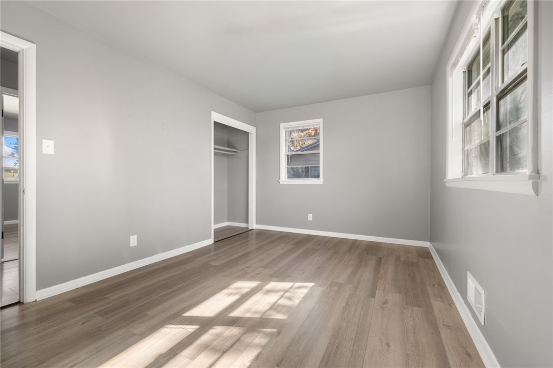 SS Strip/Carr - Residential