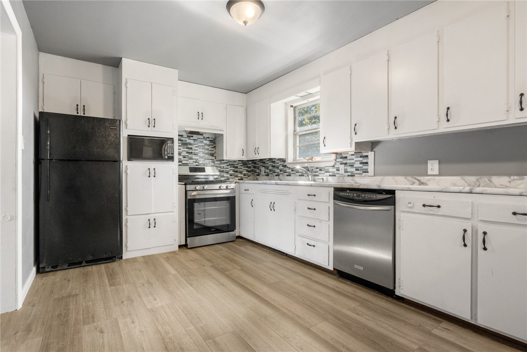 SS Strip/Carr - Residential