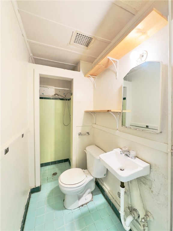 16-16-30 COUNTY COURT PLAT - Residential Lease