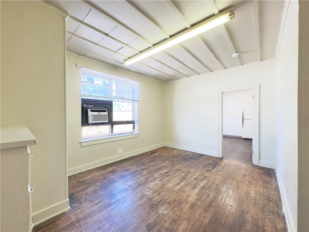 16-16-30 COUNTY COURT PLAT - Residential Lease