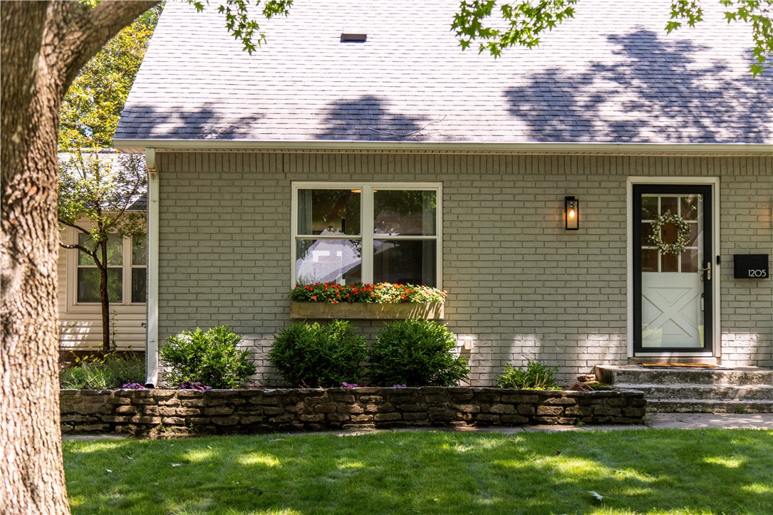 Rolling Hills - Residential