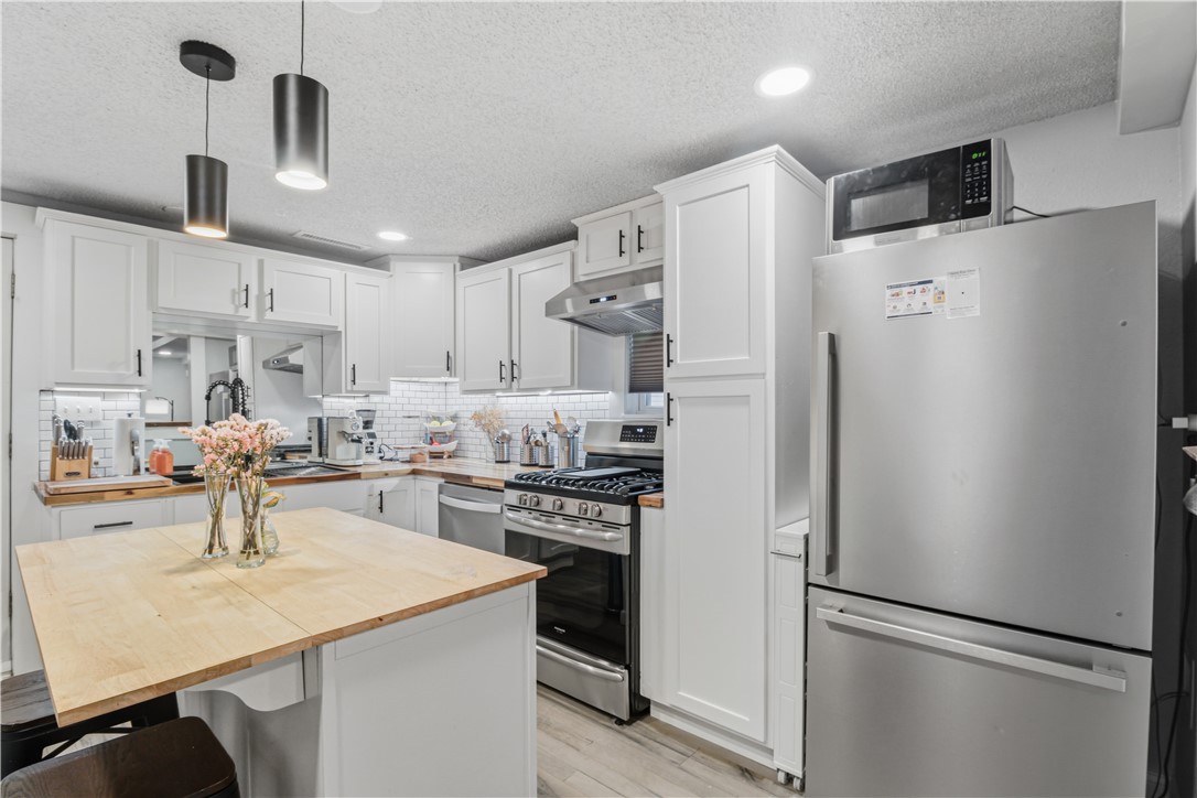 Cogersamuels Add - Residential Lease